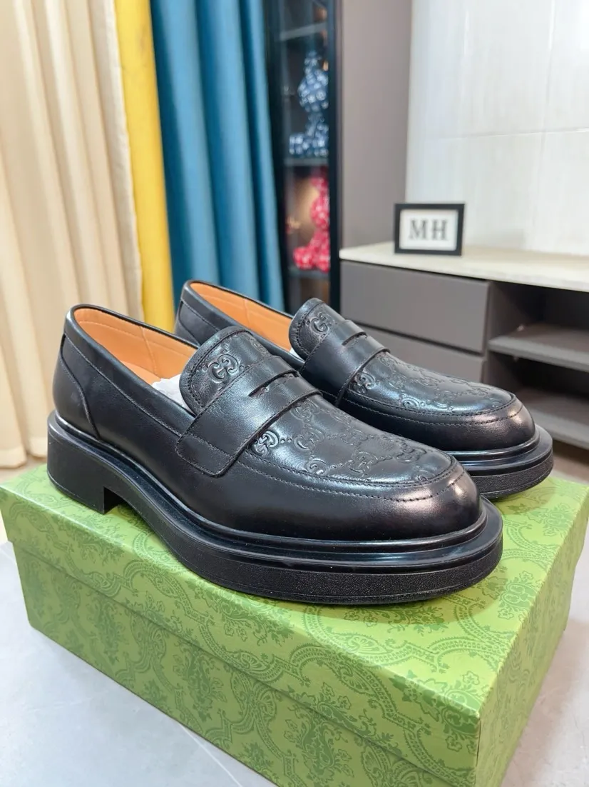 Men's shoes 💰500🌹🌹【GUCCI】The most popular classic Gucci leather shoes. Synchronized with the official website, the upper is made of Italian first-layer cowhide ➕cowhide lining, with unique brand and unique craftsmanship. Highlighting the hot style of the new year. Stop hesitating, stop wandering, get it now. Number: 38--44